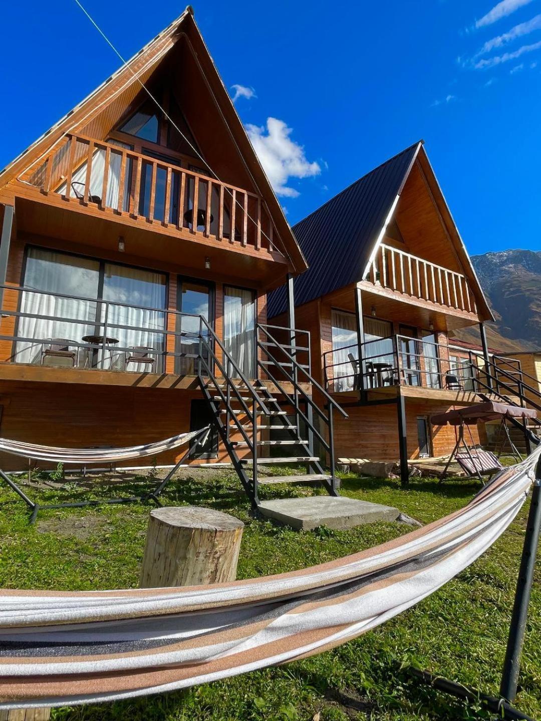 Twin Cottages Kazbegi Exteriér fotografie